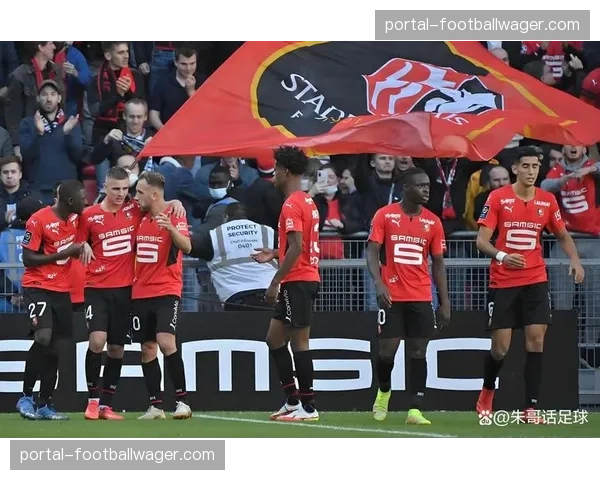 雷恩2-1力克南特，罗阿宗公园球场取胜